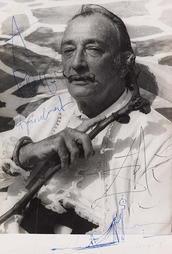 Salvador Dalí - Porträtfotografie von Salvador Dalí