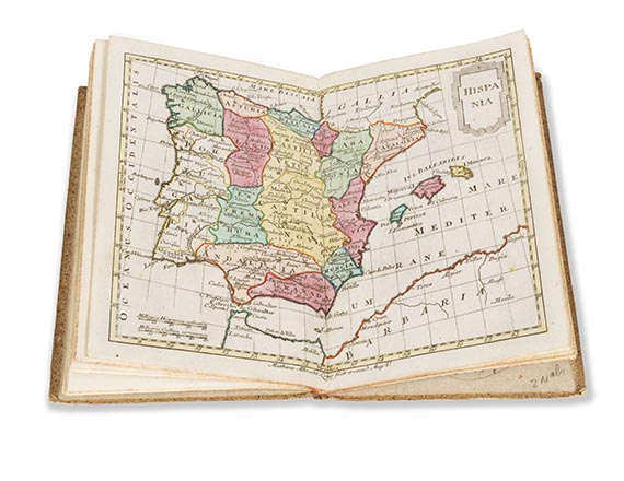   - Miniatur- u. Taschenatlanten. 32 Bände